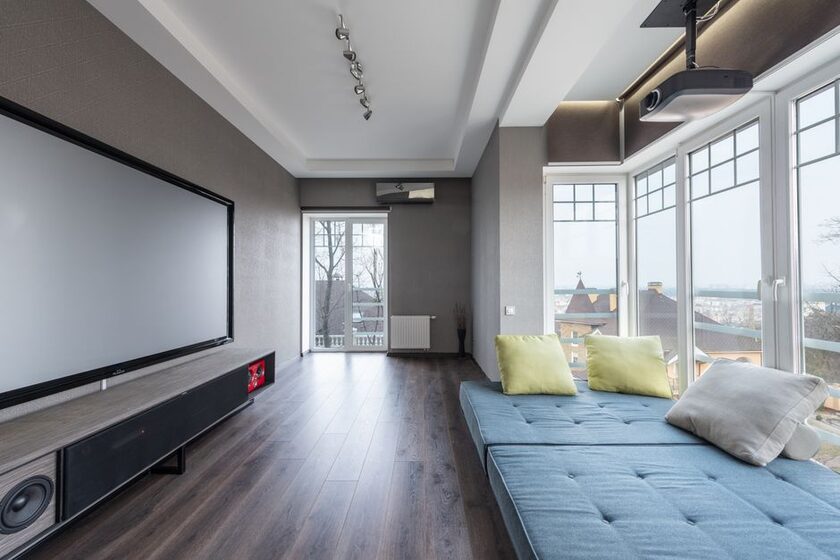 Vidéoprojecteur home-cinéma salon
