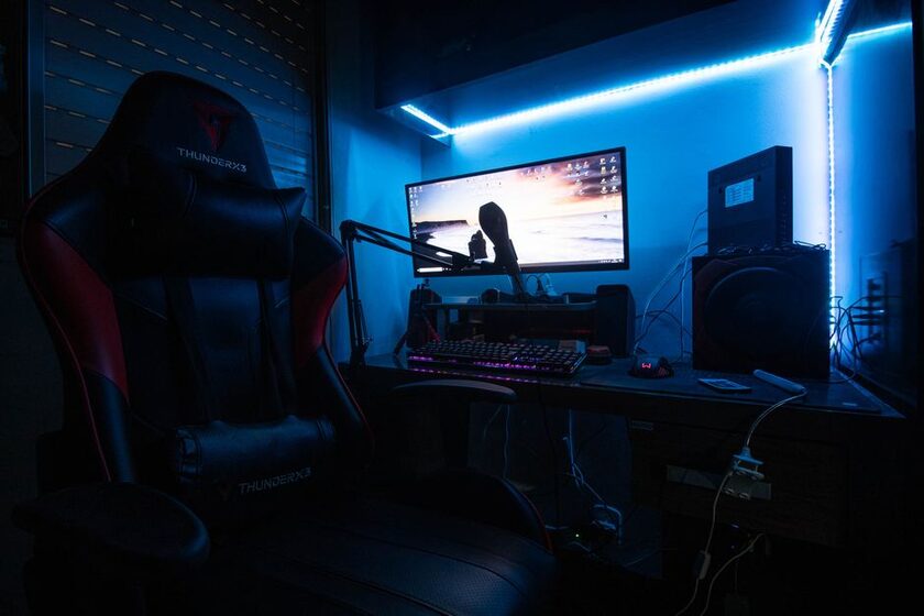 X9, 1080p natif 1700 ANSI, Netflix, Dolby 36 W, Wi-Fi 6 TOPTRO